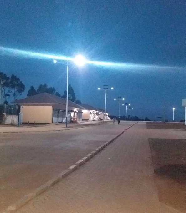 赣县区非洲科特迪瓦太阳能路灯工程